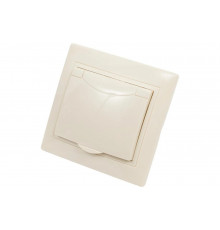 1-местная розетка с крышкой IEK РСбш10-3-ККм c заземлением, с защитными шторками, 16А, кремовый ERK12-K33-16-DM