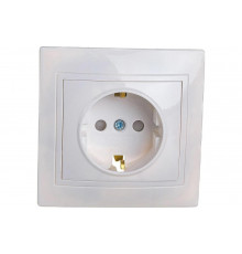 Розетка IEK КВАРТА ERK11-K01-16-DM