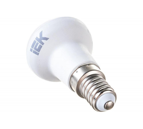IEK LLE-R39-3-230-30-E14: яркий свет для вашего дома