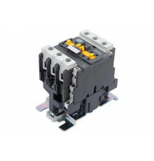 Контактор IEK КМИ-35012, 50А, 380В, ИЭК, KKM31-050-400-11