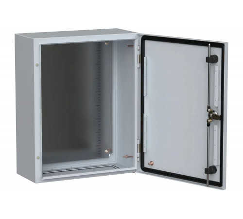 IEK Titan 5 - надежный металлический корпус для щмп-50.40.20