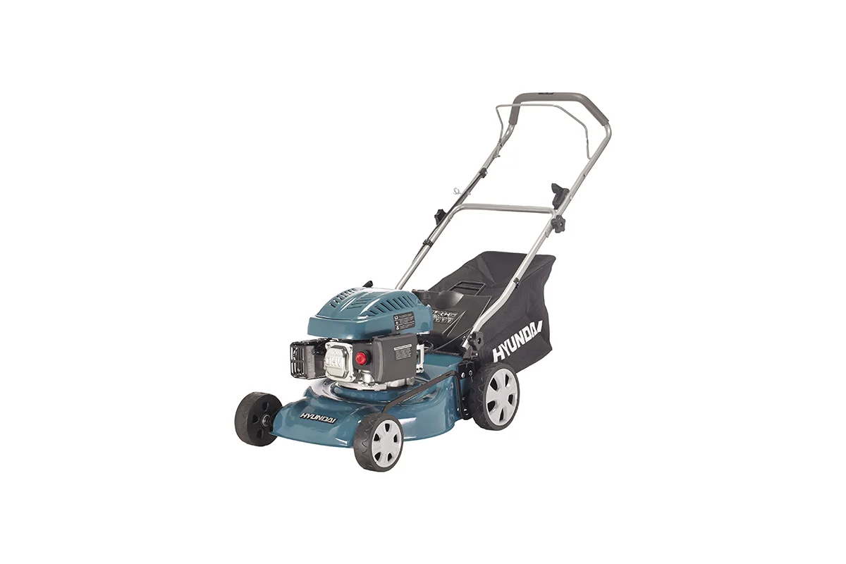 Газонокосилка бензиновая несамоходная Hyundai L 4300 купить в Москве по отличной цене | Интернет-магазин dom-instrumentoff.ru